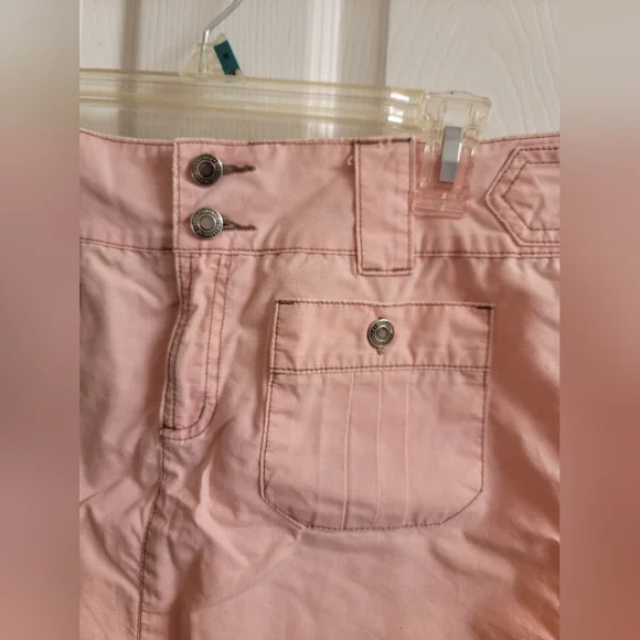 American Eagle Outfitters Woman's Skirt Size 8 Pink 4 Pockets Light Used 1 time - Picture 3 of 10